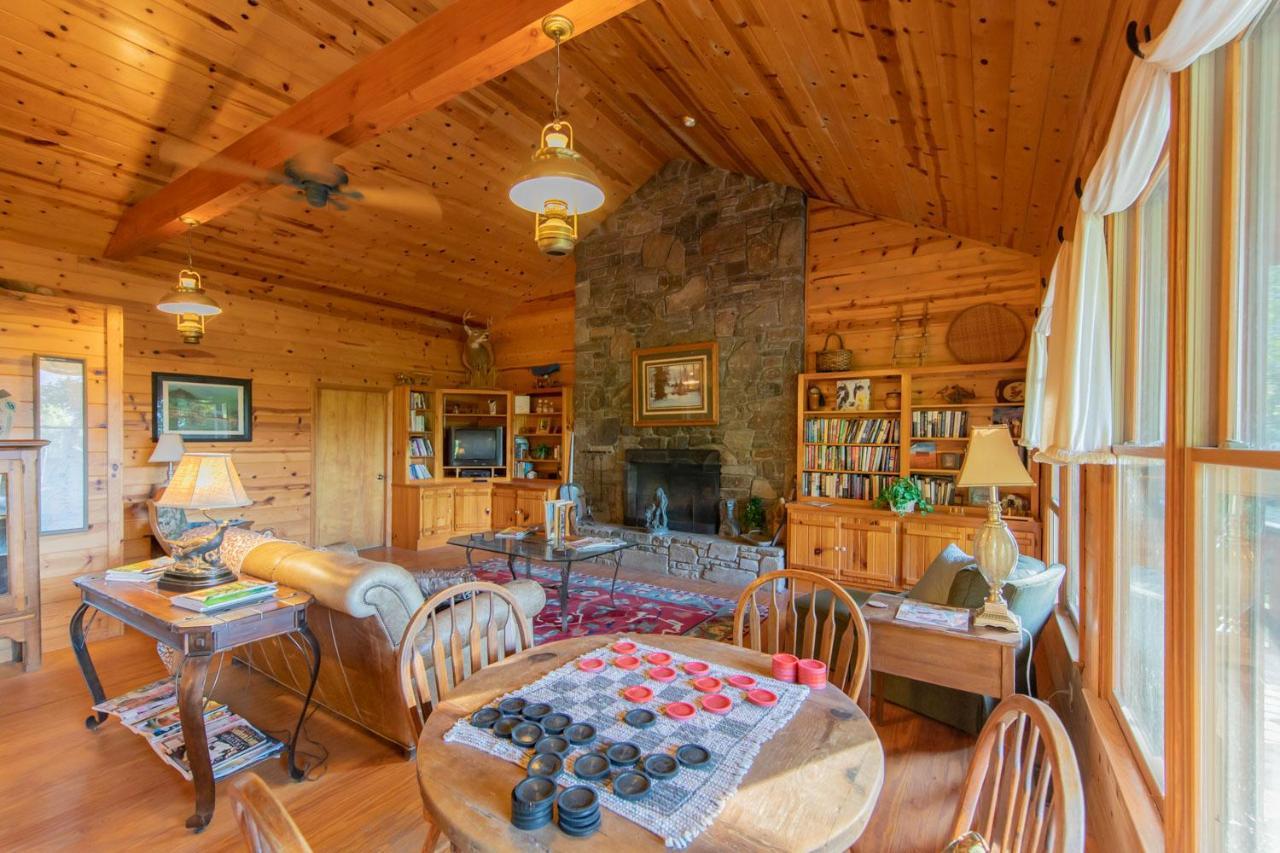 Mount Mitchell Eco Retreat Villa Busick Exterior photo
